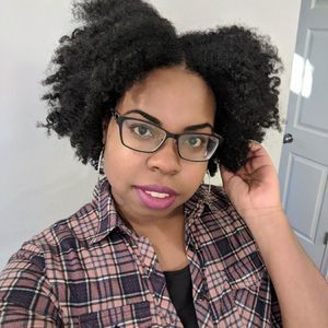 Meet your Posher, Aineisha